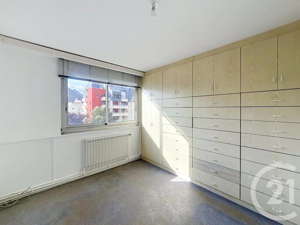 Appartement F5 à vendre  6 pièces - 103,25 m 2   VANDOEUVRE LES NANCY  - 54