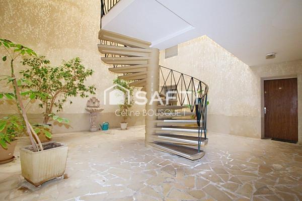 Appartement P2 de 42 m2 + cave + place de parking