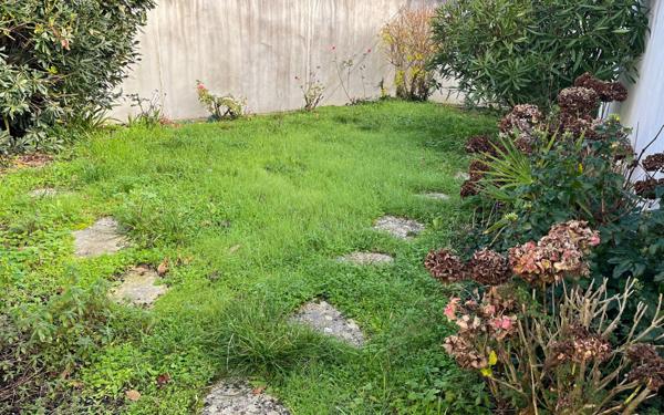 Maison à vendre    5 pièces •  La Rochelle