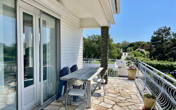 Maison à vendre    6 pièces •  Angoulins