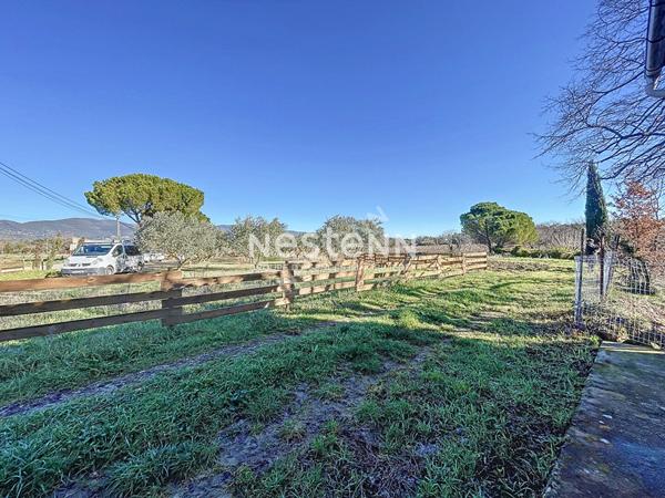 Maison Cucuron 5 pièce(s) 96 m2 sur 2450 m²