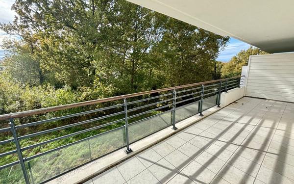 Appartement à louer    4 pièces • 103,36 m2 Bayonne