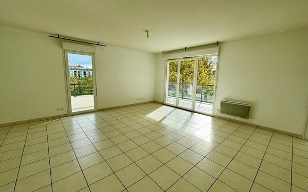 Appartement à louer    4 pièces • 103,36 m2 Bayonne