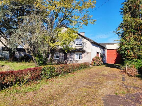 LOUDEAC - Ensemble immobilier - Maison - Entrepôt