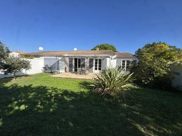 Vente                                                      Maison
                        
                     4 pièces                      80 m2                     à Loix