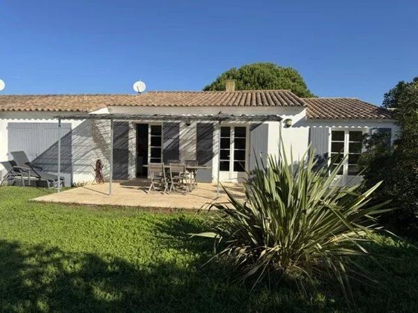 Vente                                                      Maison
                        
                     4 pièces                      80 m2                     à Loix
