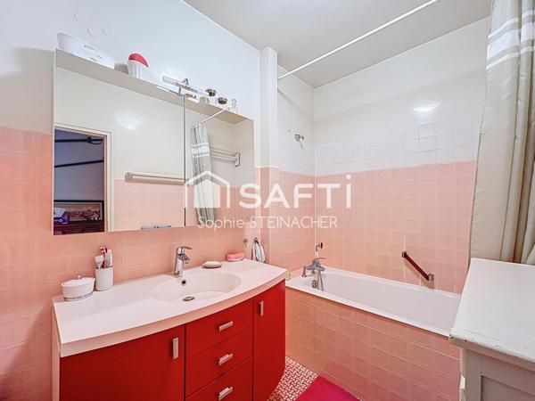 Appartement 80m² 2chambres 6min RER garage