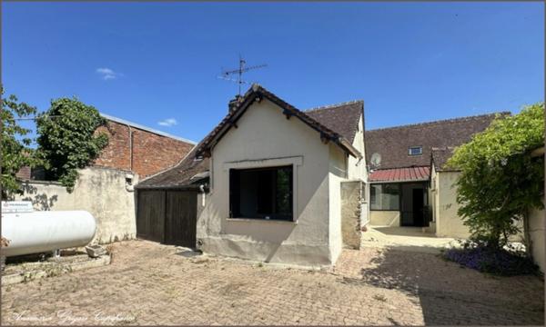 Maison de village, 214 m², 5 chambres, sejour de 100 m².