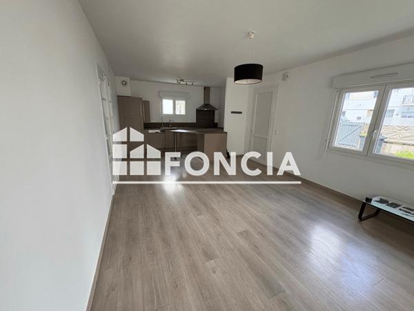 Location Appartement 4 pièces 76.4 m² - REZ DE CHAUSSE Royan 17200