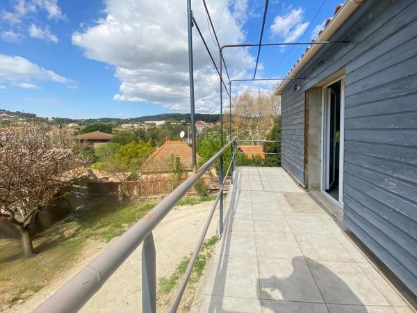 Local Commercial 6 pièces - 179 m²