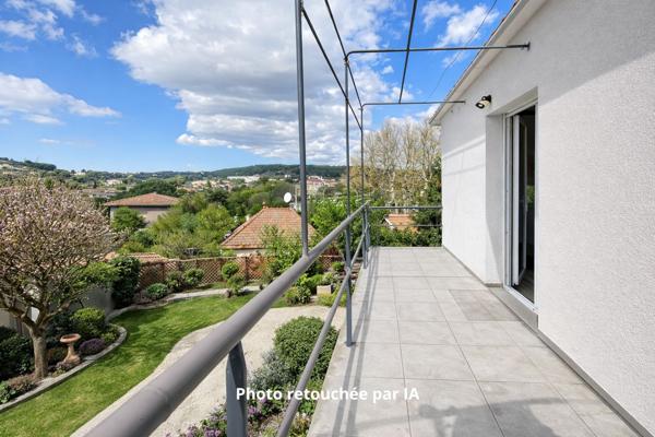 Local Commercial 6 pièces - 179 m²