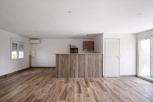 Local Commercial 6 pièces - 179 m²