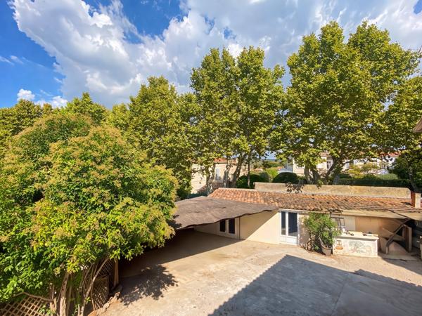 Local Commercial 6 pièces - 179 m²