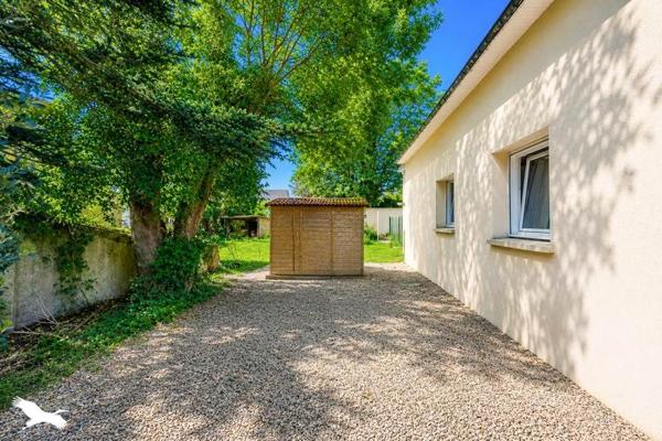 Maison à vendre |  Lampaul-Guimiliau |  7 pièces | 136 m²