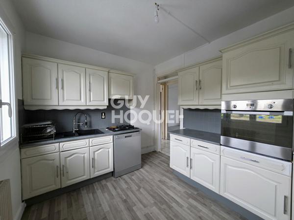 Appartement lumineux avec balcon, garage et cave ! Petite copropriété ! DPE D