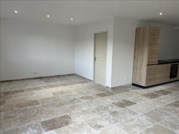 Maison à vendre |  Saint-Estèphe |  5 pièces | 86 m²