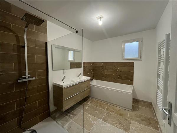 Maison à vendre |  Saint-Estèphe |  5 pièces | 86 m²