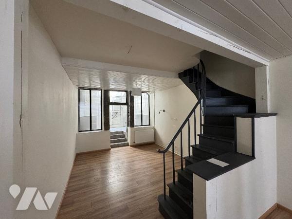 Maison à usage d'habitation située à GIVET