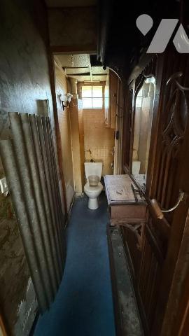 A vendre - Châlons-en-Champagne, rive gauche - Maison T6 de 145 m² à rénover

Sur le secteur ...