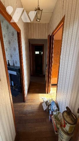 A vendre - Châlons-en-Champagne, rive gauche - Maison T6 de 145 m² à rénover

Sur le secteur ...