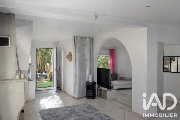 Maison à vendre 4 pièces 94 m² Villeneuve-lès-Maguelone