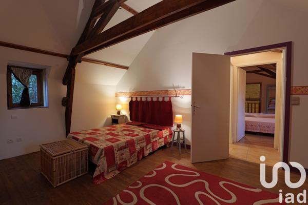 Maison 12 pièces de 500 m² à Sarlat-la-Canéda (24200)