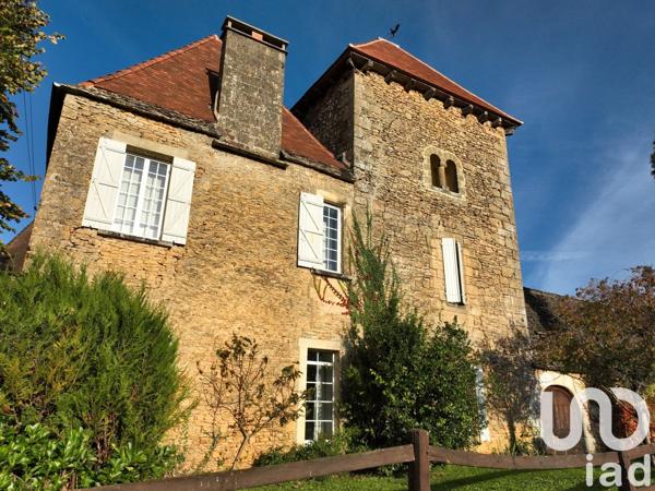 Maison 12 pièces de 500 m² à Sarlat-la-Canéda (24200)
