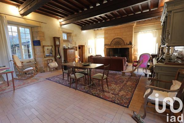 Maison 12 pièces de 500 m² à Sarlat-la-Canéda (24200)