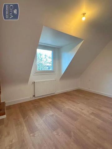 Maison à louer 5 pièces 112.48m² Saint-Nazaire (44600)