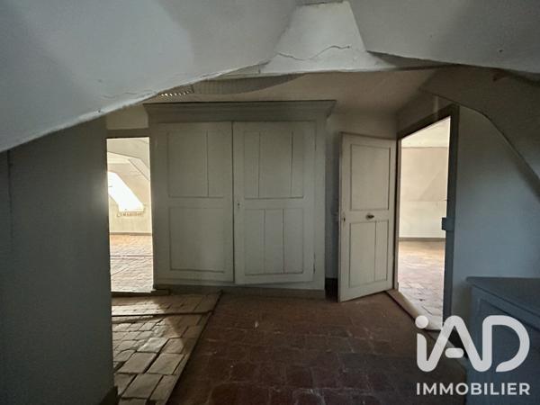 Maison à vendre 5 pièces 148 m² Vernantes