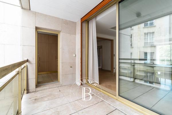 Paris 16ème, Appartement 3 Chambres -  130 m² à vendre