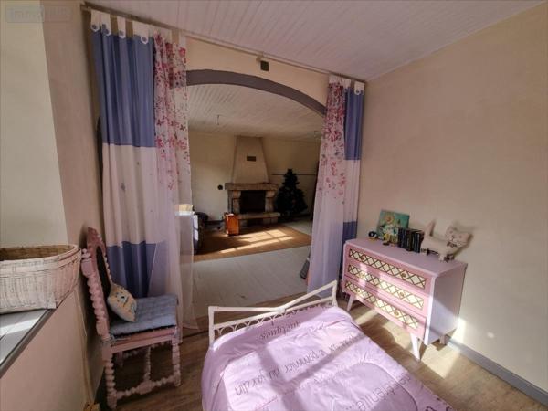 Maison à vendre à Callac dans les Côtes-d'Armor (22160), ref : 29066-1060092