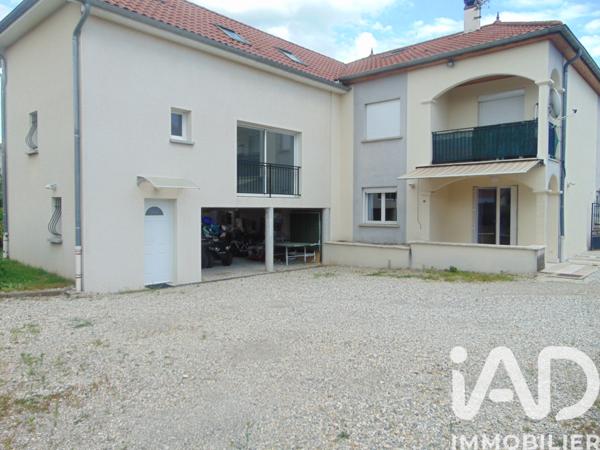 Maison à vendre 12 pièces 251 m² Chassieu