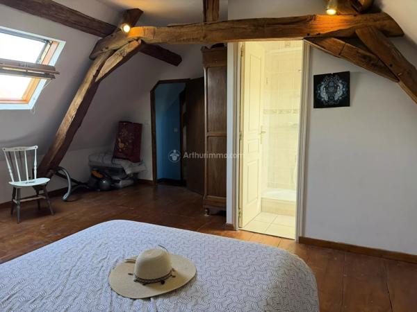 Vente                                                      Maison
                        
                     6 pièces                      250 m2                     à Mayet