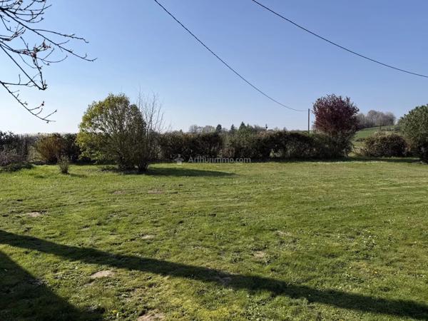 Vente                                                      Maison
                        
                     6 pièces                      250 m2                     à Mayet