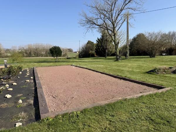 Vente                                                      Maison
                        
                     6 pièces                      250 m2                     à Mayet