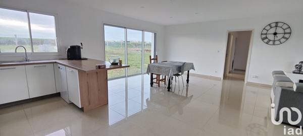 Maison à vendre 5 pièces 97 m² Saint-Maxire