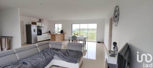 Maison à vendre 5 pièces 97 m² Saint-Maxire