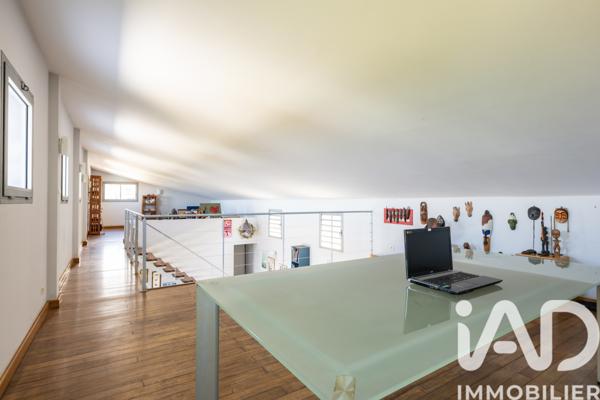 Maison à vendre 10 pièces 260 m² Saint-Leu