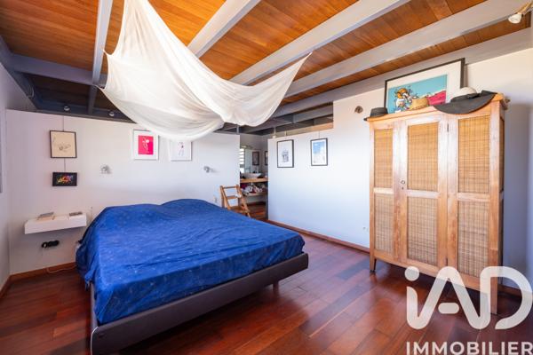 Maison à vendre 10 pièces 260 m² Saint-Leu