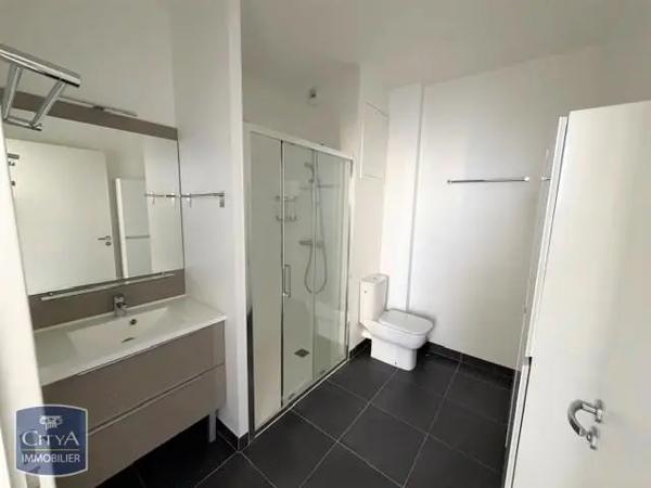 Appartement à louer 2 pièces 54.69m²