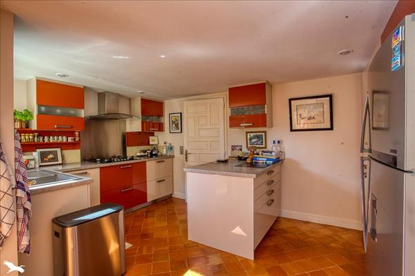 Maison à vendre |  Mussidan |  8 pièces | 310 m²