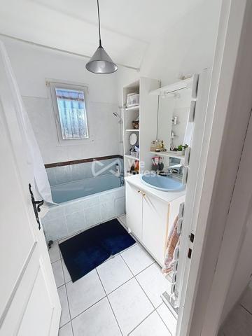 Maison individuelle  de 91M2 sur terrain de 437 M2
