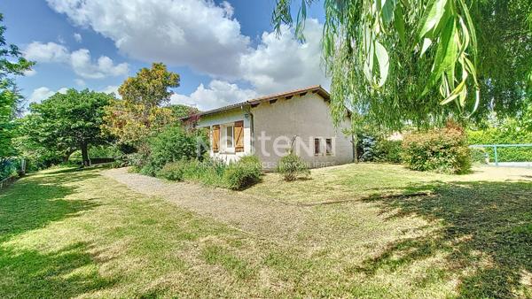 A VENDRE - Maison rénovée 119 m² - L'Isle-Jourdain (proche Pont Peyrin & RN124)