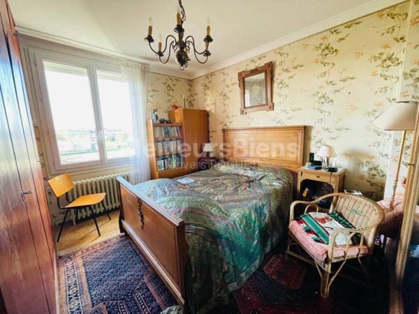 LAVAL - Pavillon 4/5 chambres sur terrain de 420m2