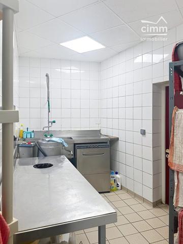 Nous vous présentons en EXCLUSIVITE la "Vente d'un immeuble et fonds de commerce à Chatillon-Coligny 45230"
