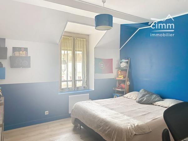 Nous vous présentons en EXCLUSIVITE la "Vente d'un immeuble et fonds de commerce à Chatillon-Coligny 45230"
