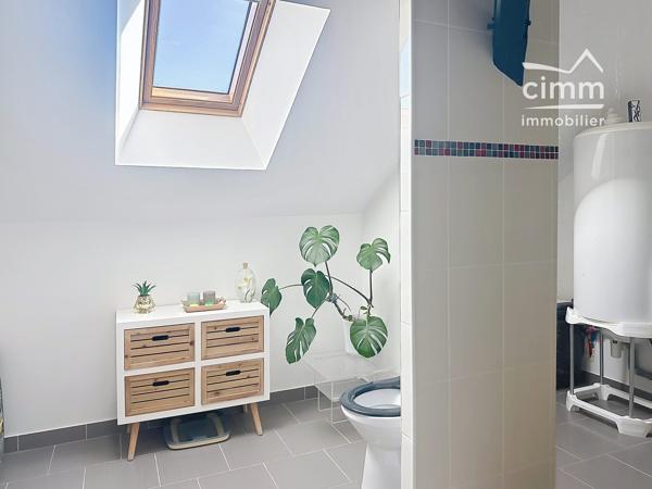 Nous vous présentons en EXCLUSIVITE la "Vente d'un immeuble et fonds de commerce à Chatillon-Coligny 45230"