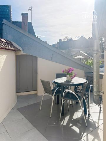 Nous vous présentons en EXCLUSIVITE la "Vente d'un immeuble et fonds de commerce à Chatillon-Coligny 45230"