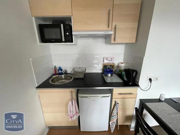 Appartement à louer 1 pièce 22.95m² Tours (37000)